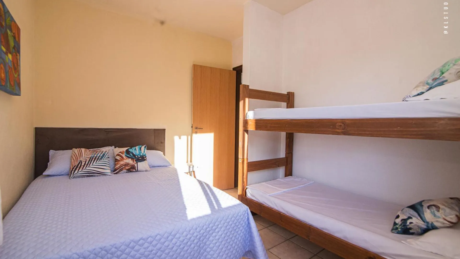 דירות בומבינאס Quattro Isole Residencial